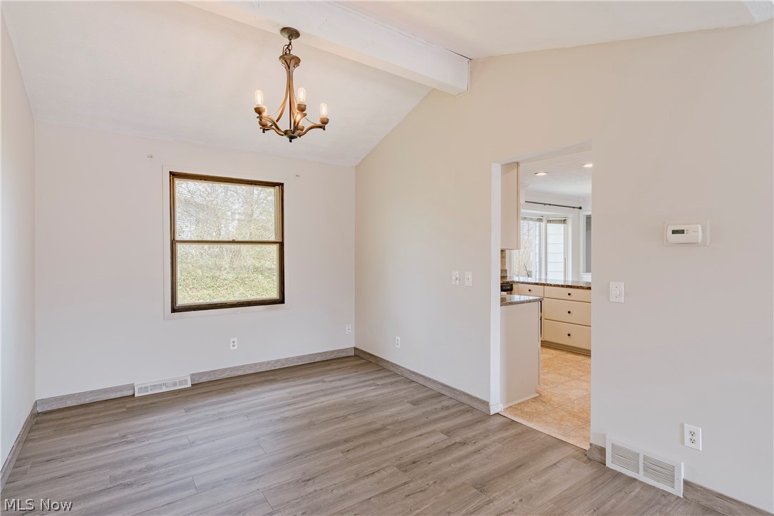 5880 Deepwood Trail Property Photo 13