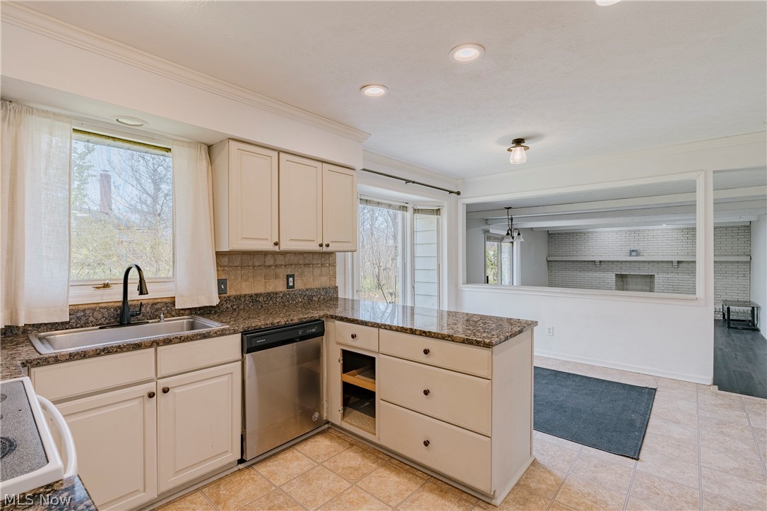 5880 Deepwood Trail Property Photo 14