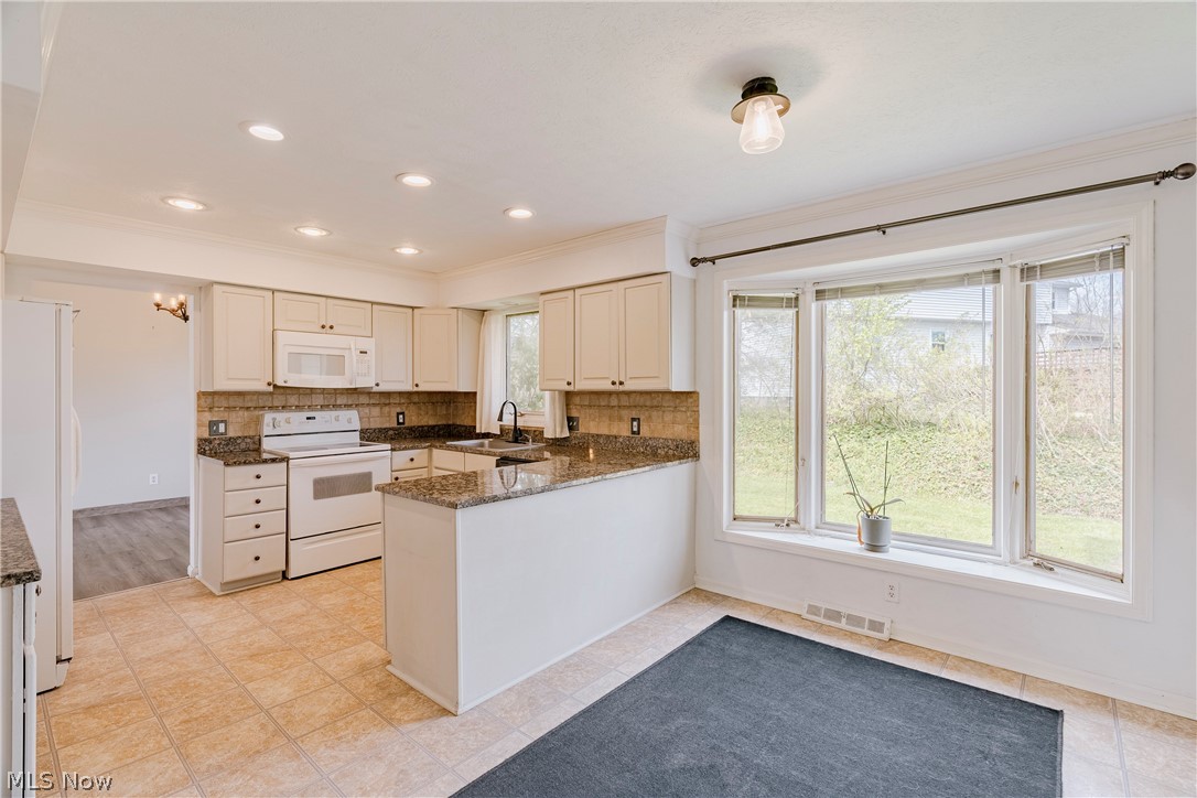 5880 Deepwood Trail Property Photo 17