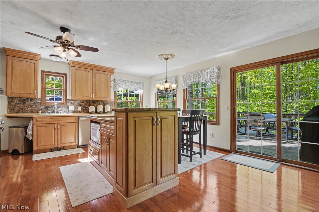 11003 Prouty Property Photo 27