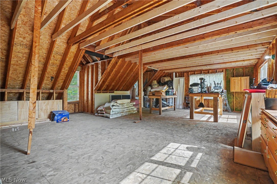 11003 Prouty Property Photo 33