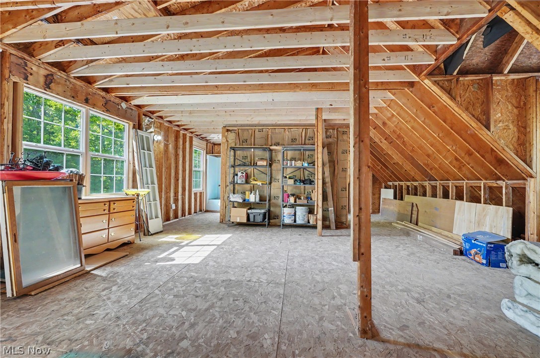 11003 Prouty Property Photo 34