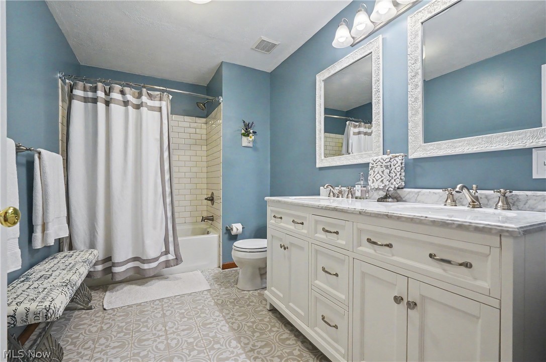 11003 Prouty Property Photo 37
