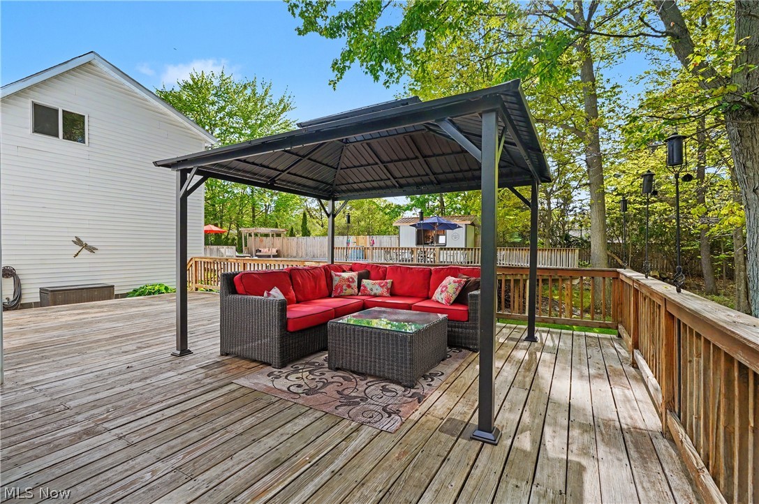 11003 Prouty Property Photo 47