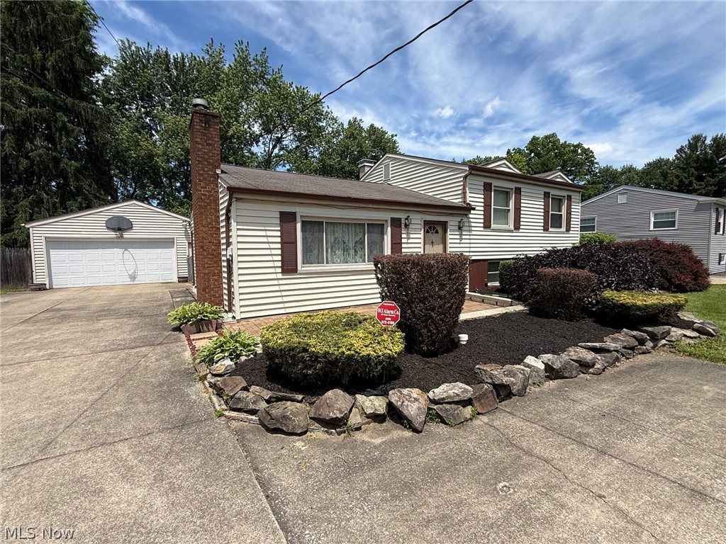 4828 New Road Property Photo 2