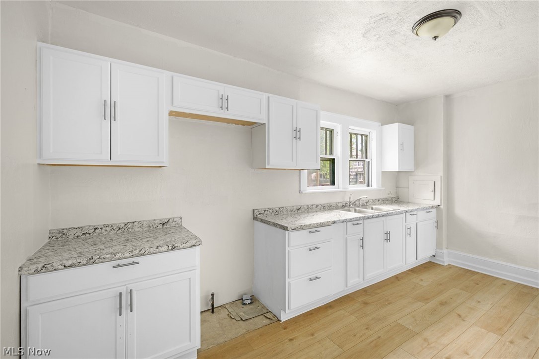 1390 Curtis Street Property Photo 12