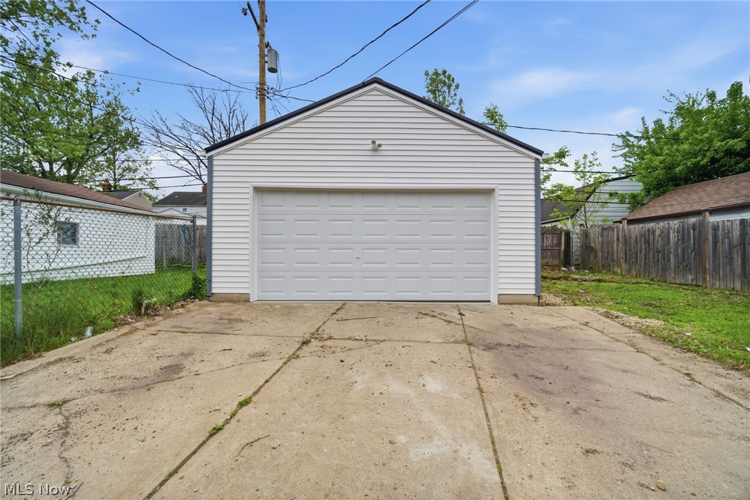 3802 Freemont Road Property Photo 5