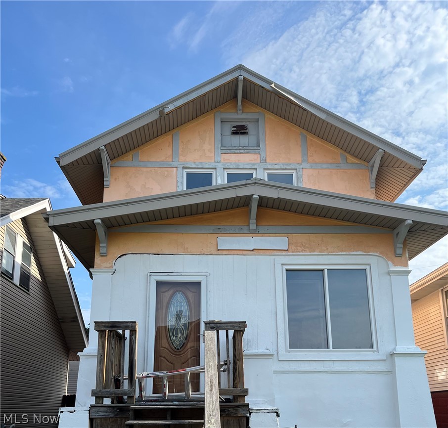 26 2nd Street Property Photo 1
