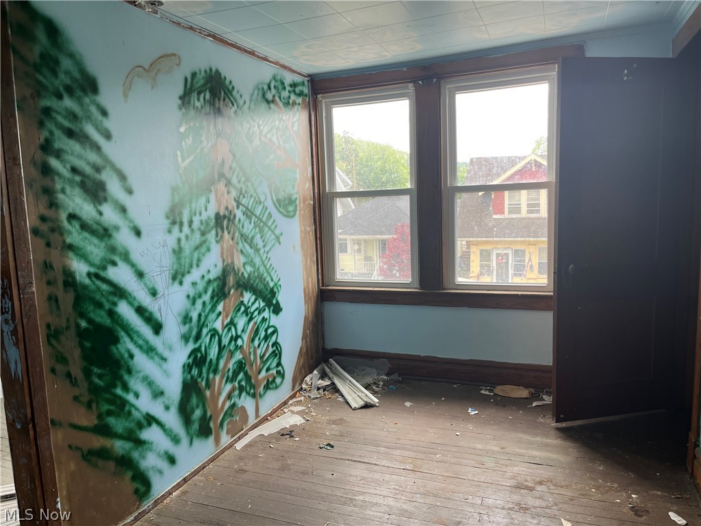 26 2nd Street Property Photo 8