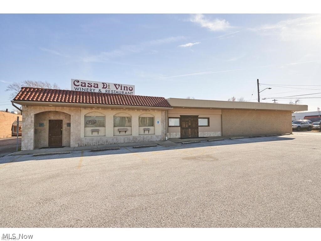 28926 Euclid Avenue Property Photo 1