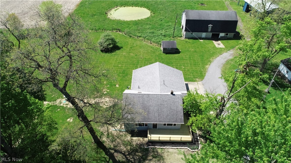 4191 Hallock Young Road Property Photo 4