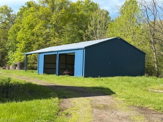 4191 Hallock Young Road Property Photo 5