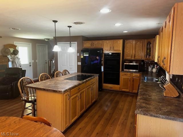 454 Oaknoll Drive Property Photo 5