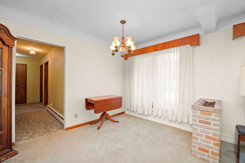 13720 Durkee Road Property Photo 9