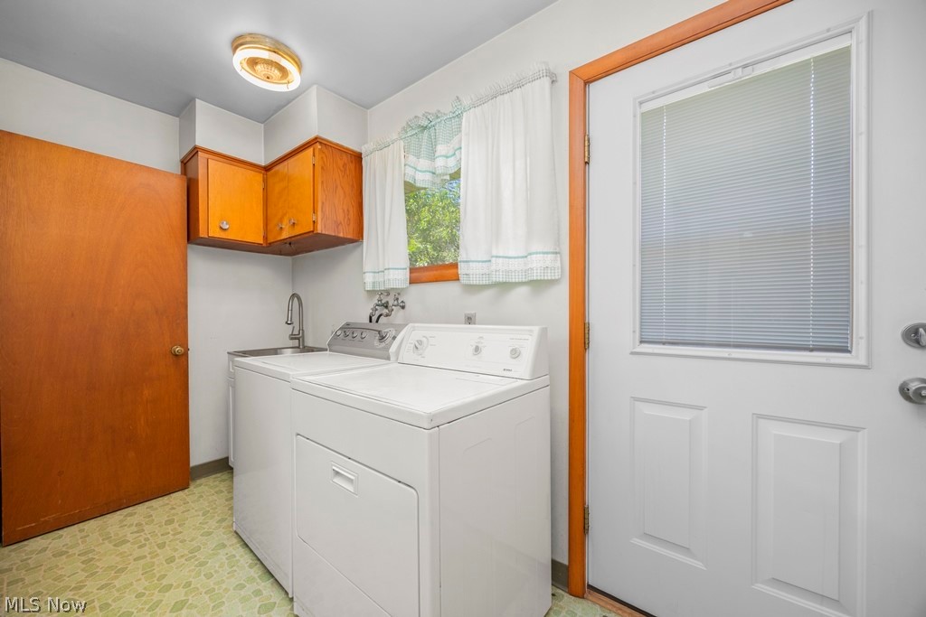 13720 Durkee Road Property Photo 17