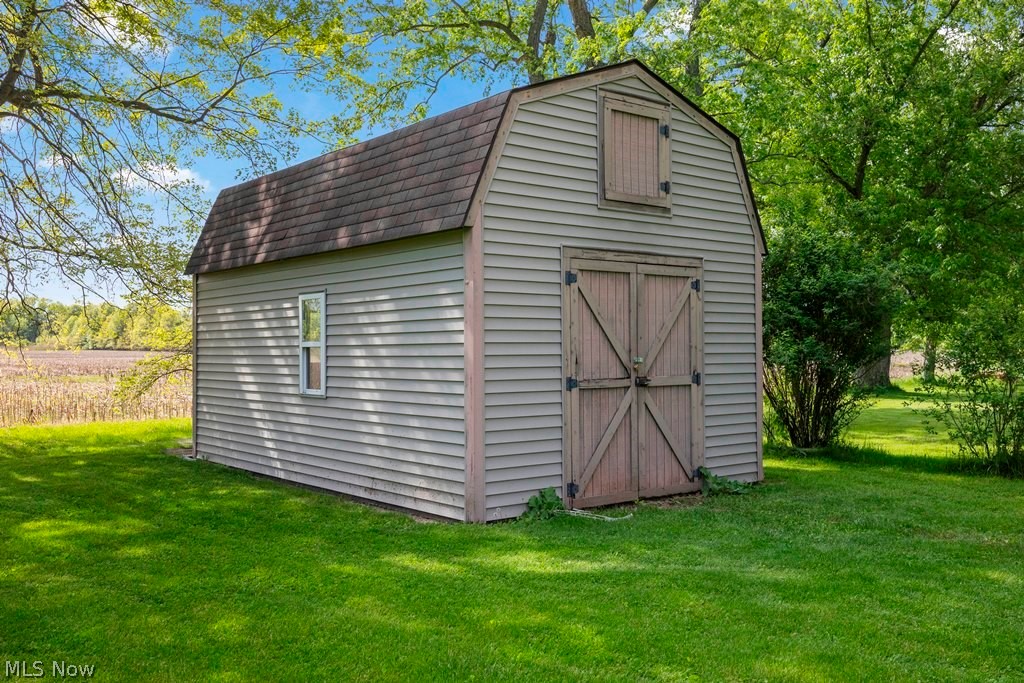 13720 Durkee Road Property Photo 49