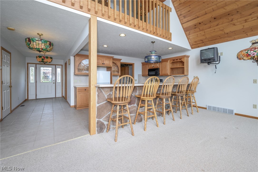 483 Owl Point Property Photo 10