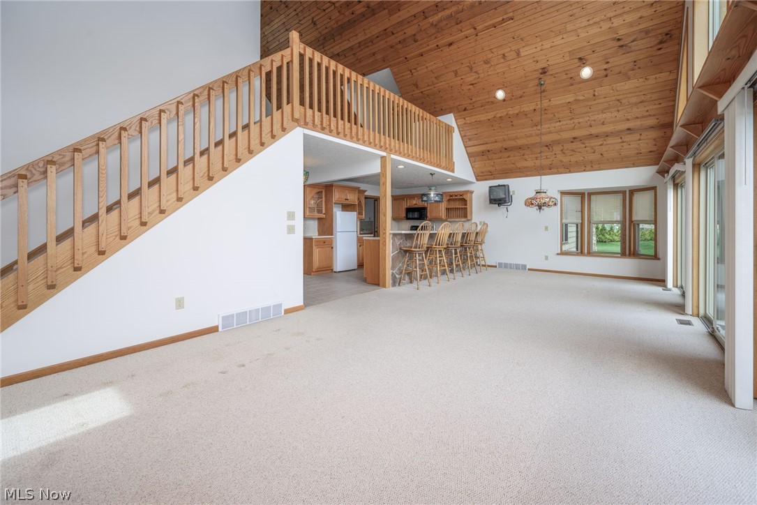 483 Owl Point Property Photo 16