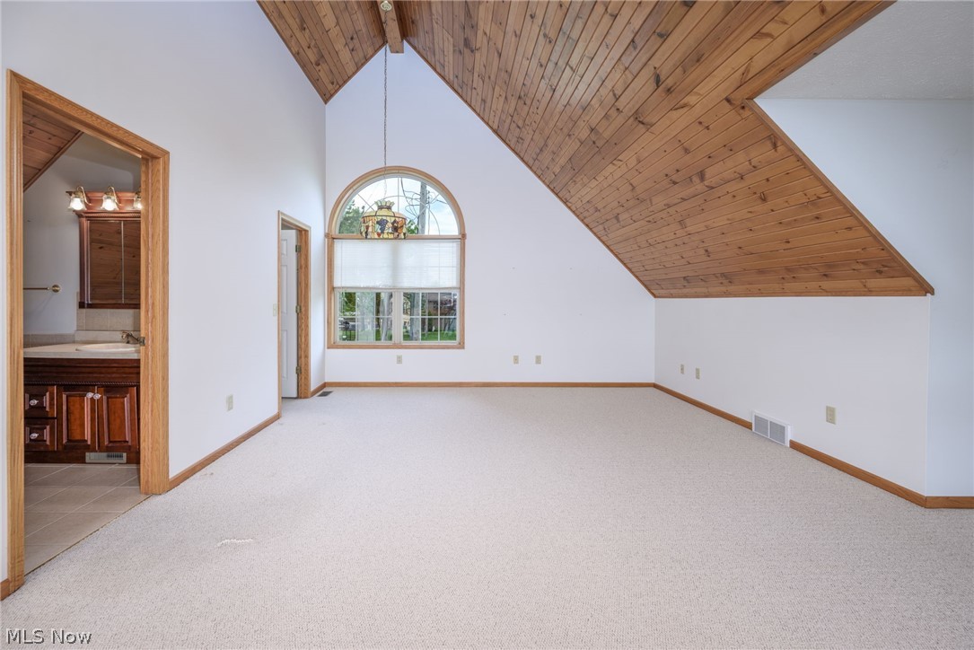 483 Owl Point Property Photo 25