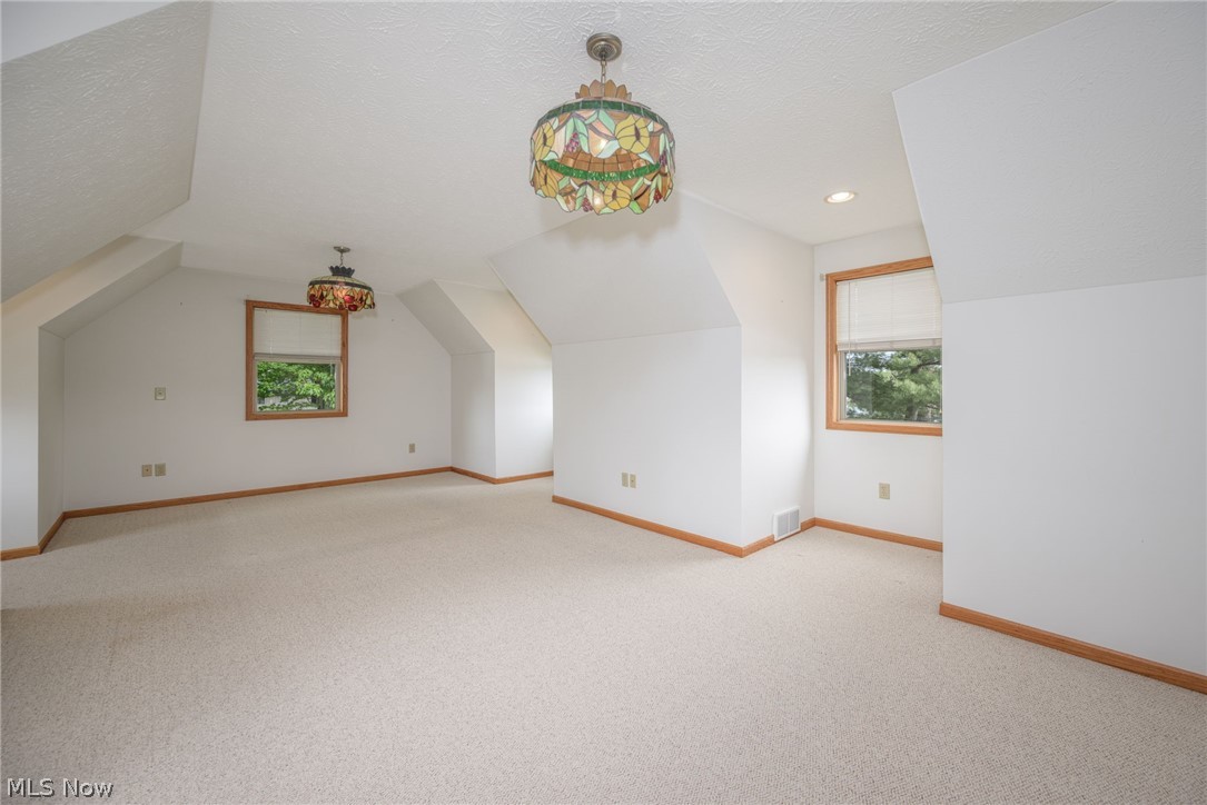 483 Owl Point Property Photo 27