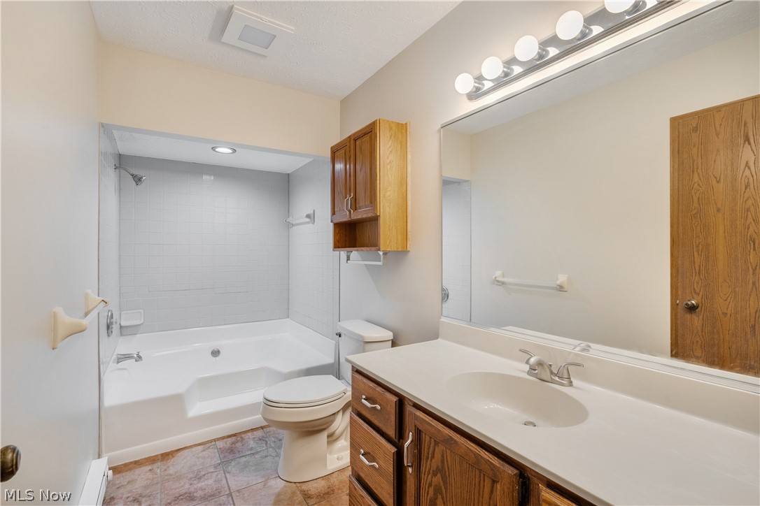 624 Angiline Drive Property Photo 28