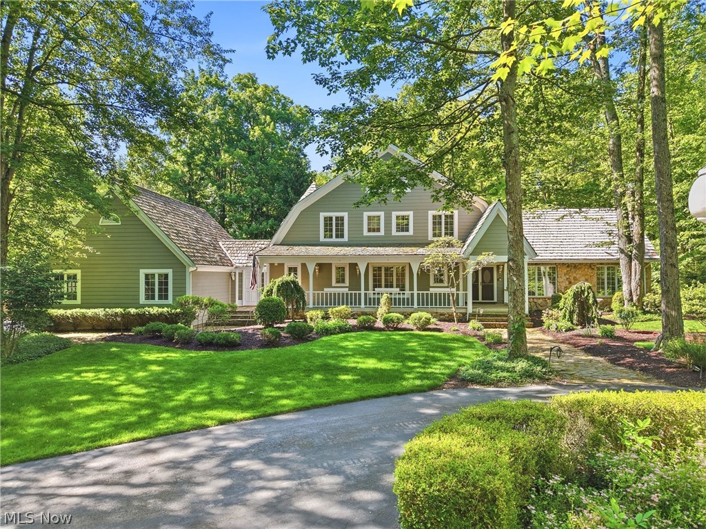 5360 Som Center Road Property Photo