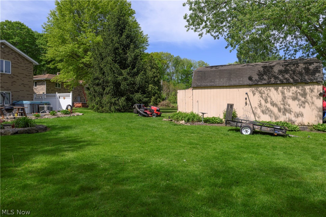2677 Summit Road Property Photo 28