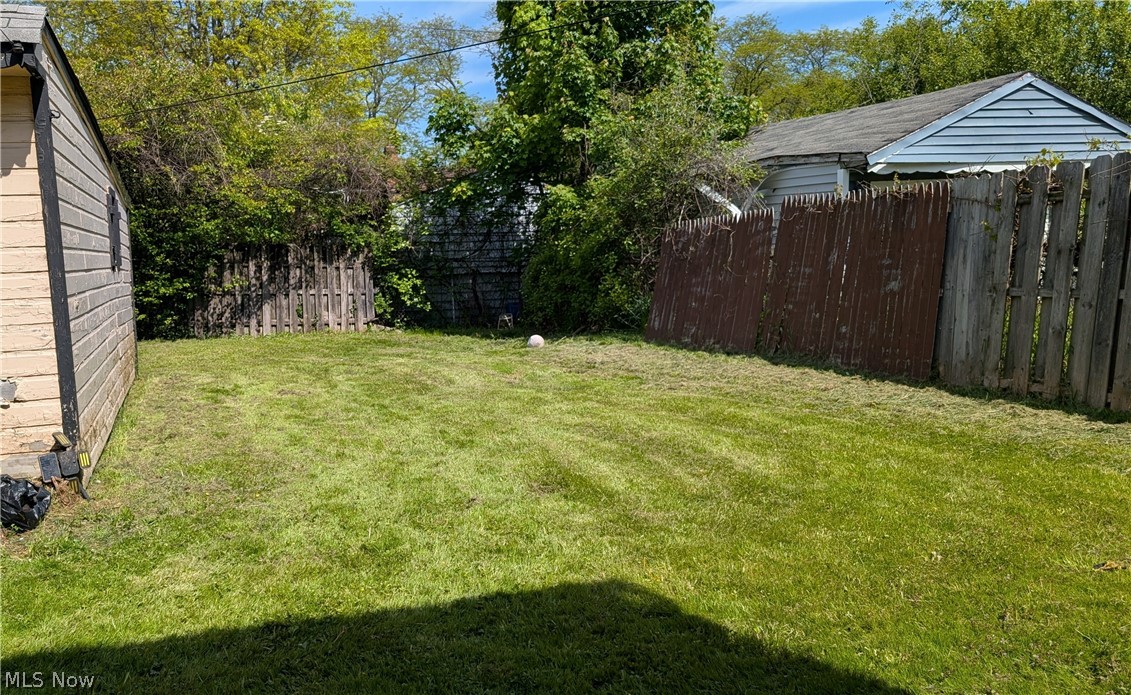 14909 Lotus Drive Property Photo 24