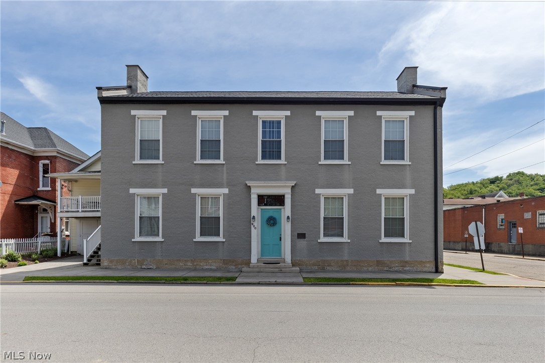 900 Main Street Property Photo 1