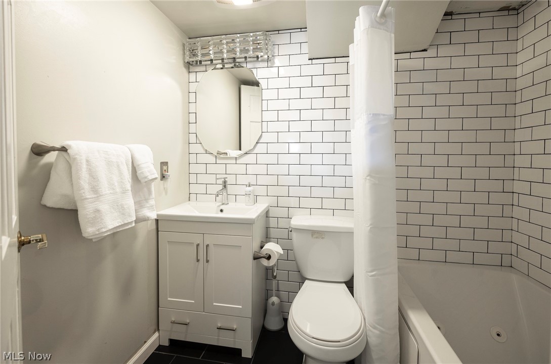 408 W Saint Clair Avenue 607 Property Photo 13