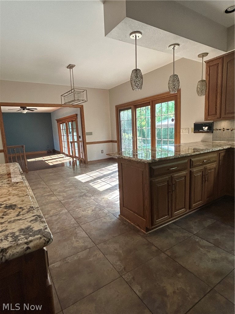8536 Cherry Hill Place Property Photo 8