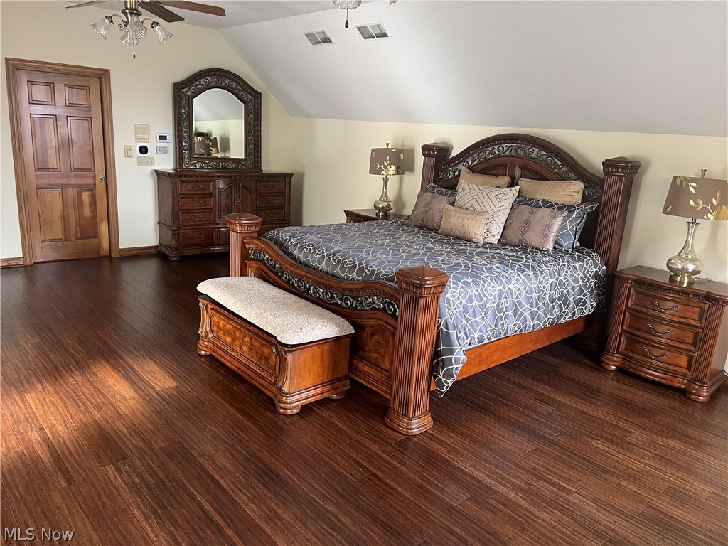 8536 Cherry Hill Place Property Photo 17