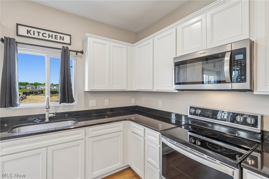 12502 Challenge Way Property Photo 9