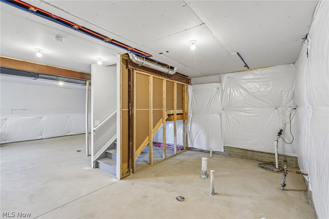 12502 Challenge Way Property Photo 31