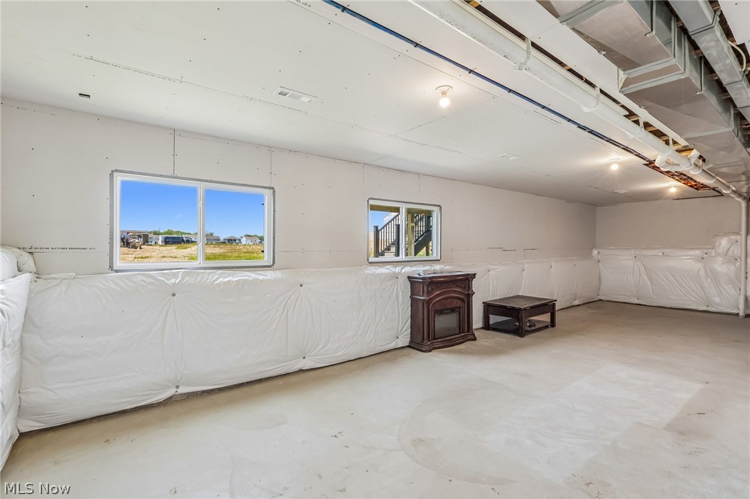 12502 Challenge Way Property Photo 34
