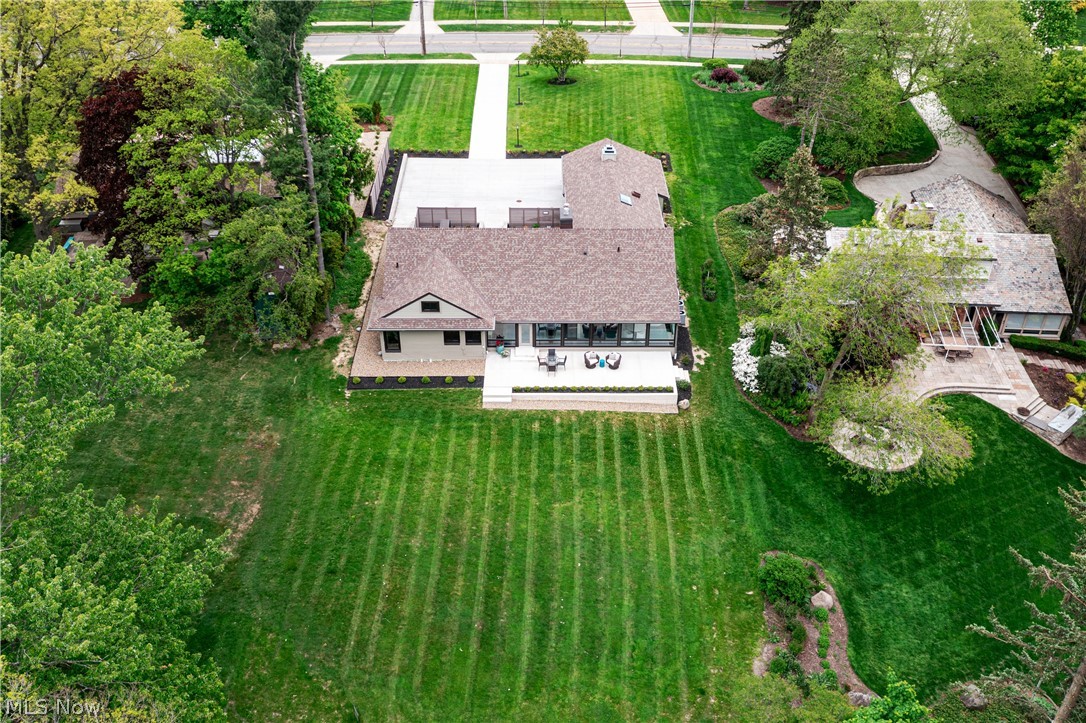 3300 Green Road Property Photo 26