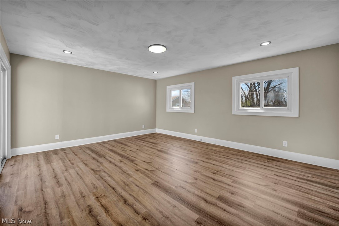 5863 Kimberly Drive Property Photo 13