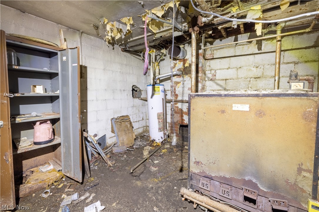 15212 Lake Shore Boulevard Property Photo 12