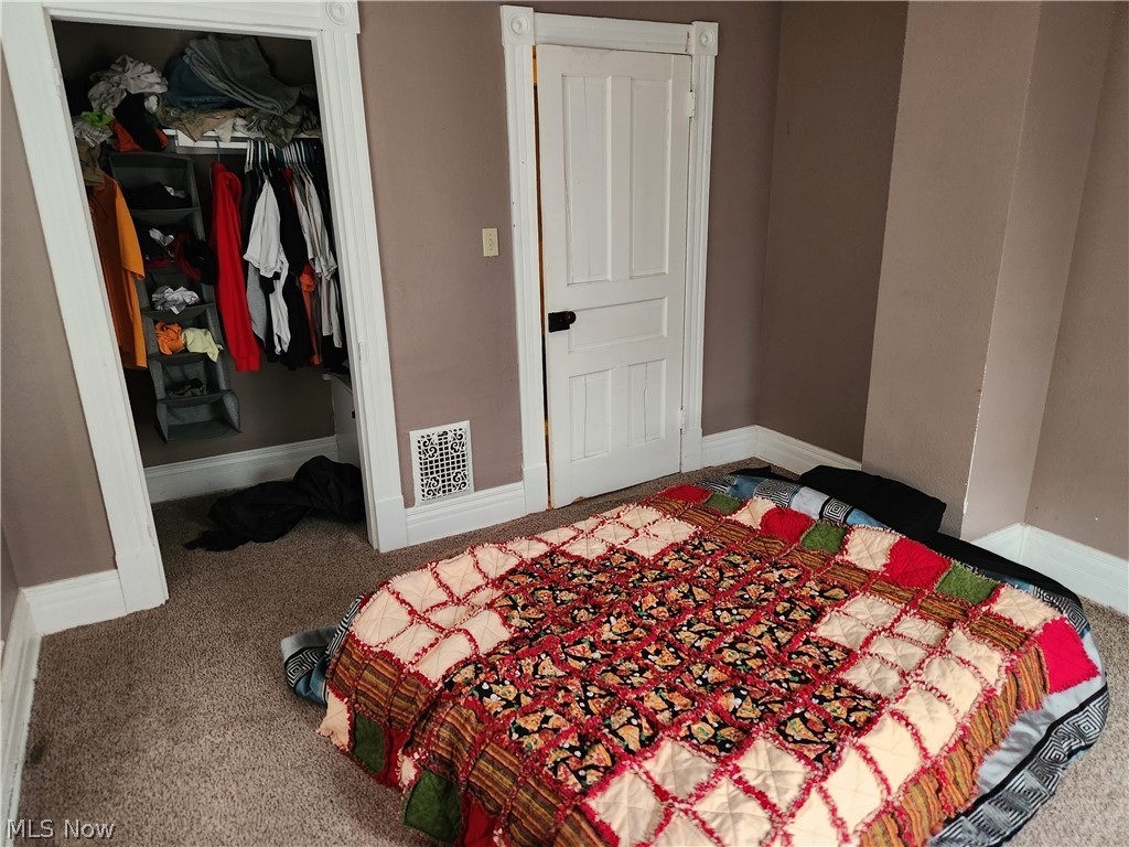 369/371 5th Property Photo 6