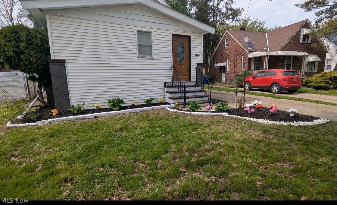 3906 Brookside Boulevard Property Photo 3