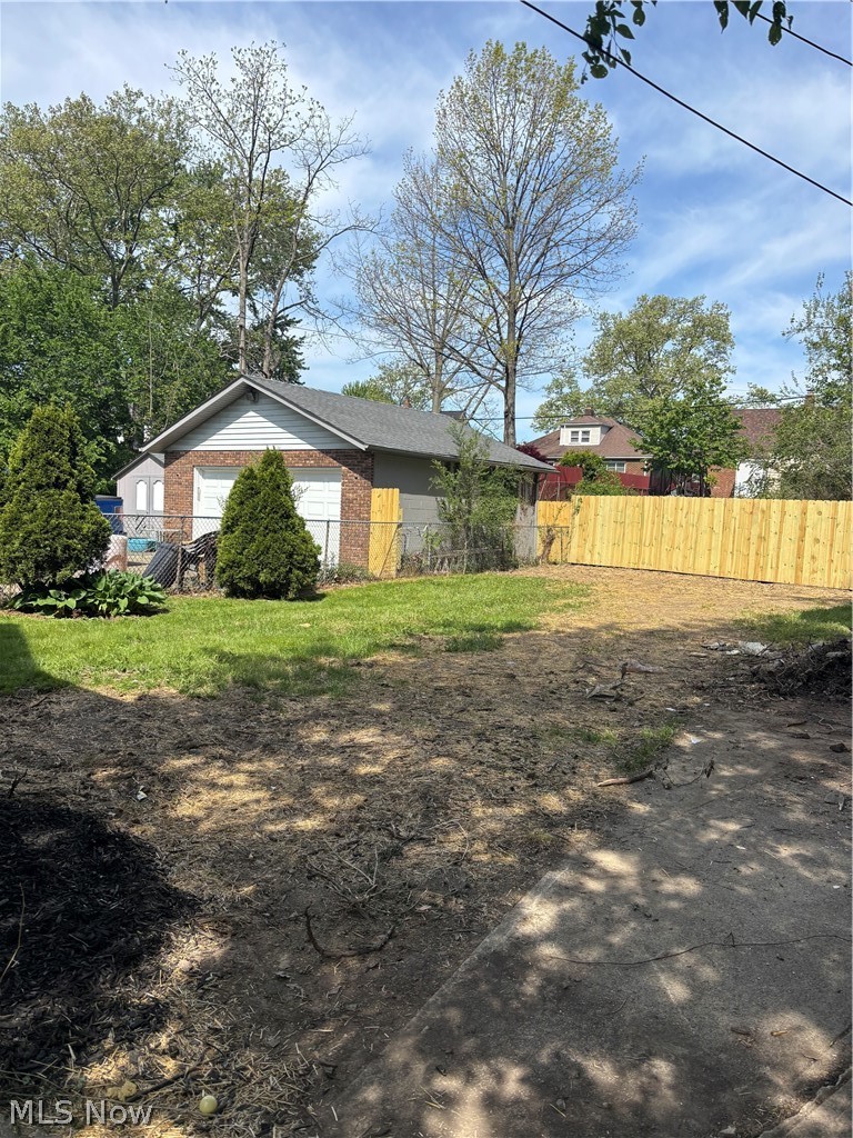 3906 Brookside Boulevard Property Photo 5