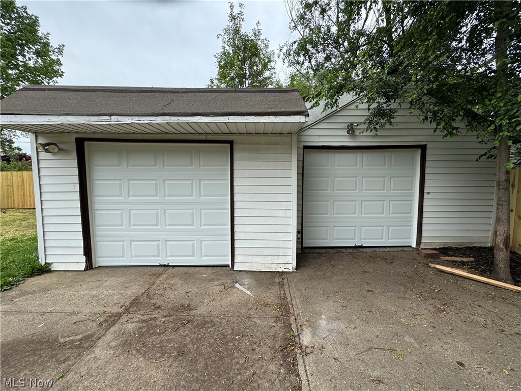 3906 Brookside Boulevard Property Photo 7