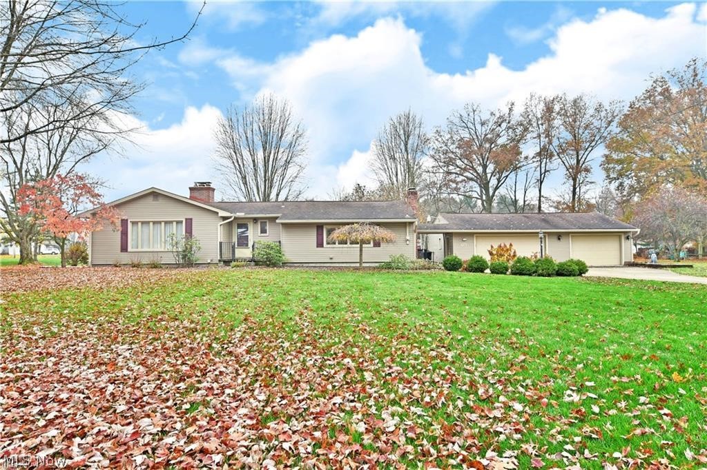 735 Brookfield Avenue Property Photo 1