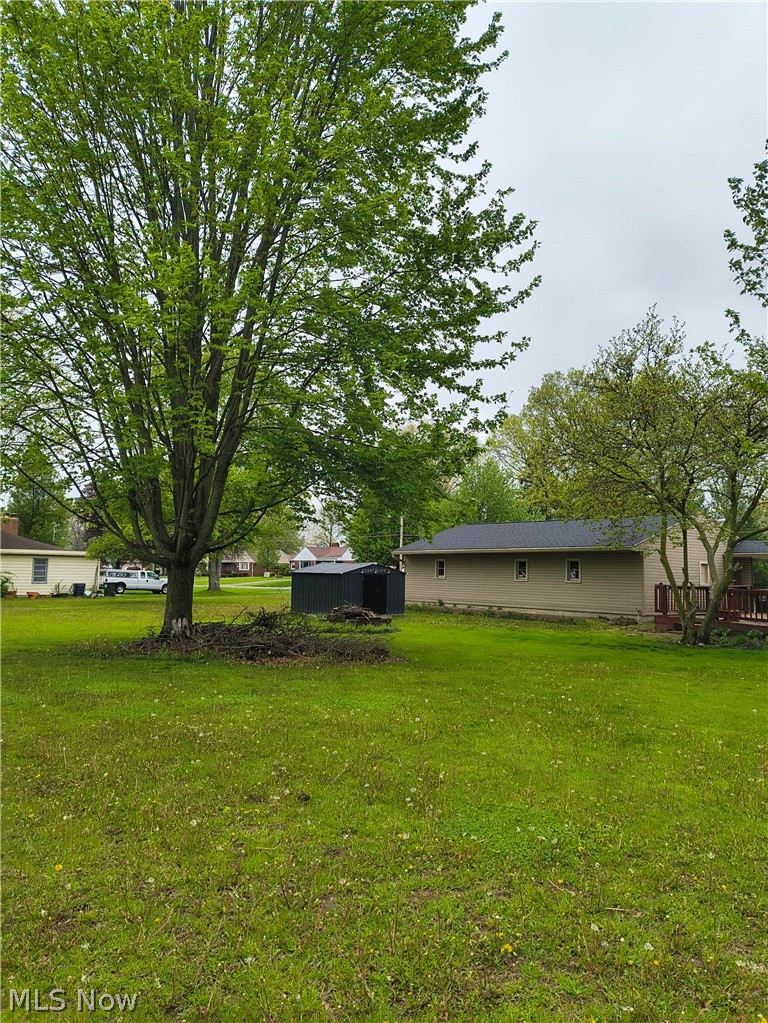 735 Brookfield Avenue Property Photo 31
