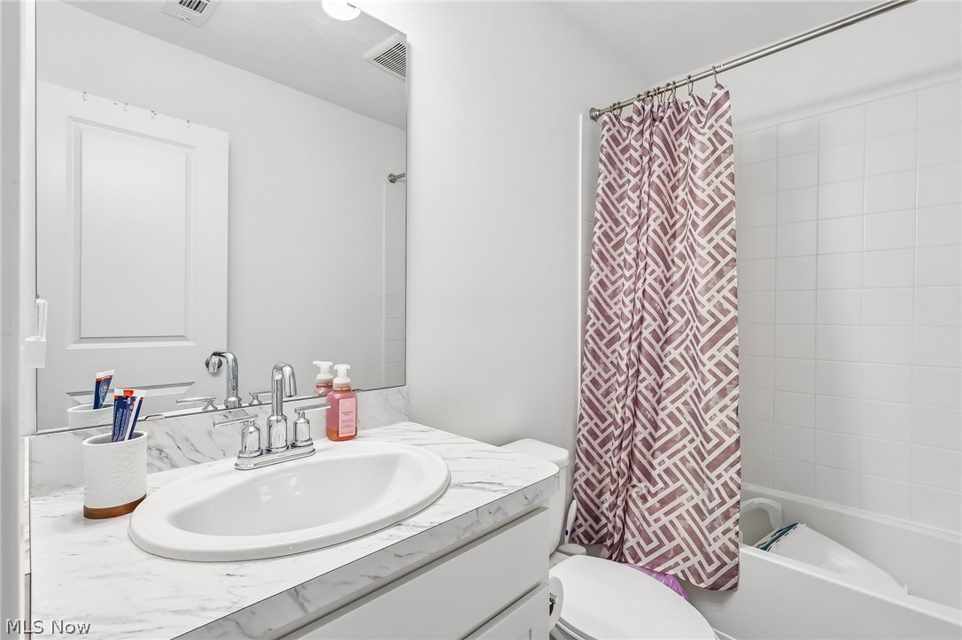 572 Auld Farm Circle Property Photo 23