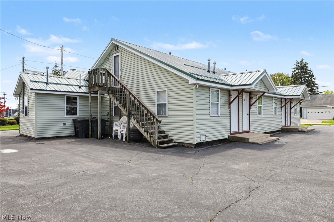 298 Park Avenue Property Photo 8
