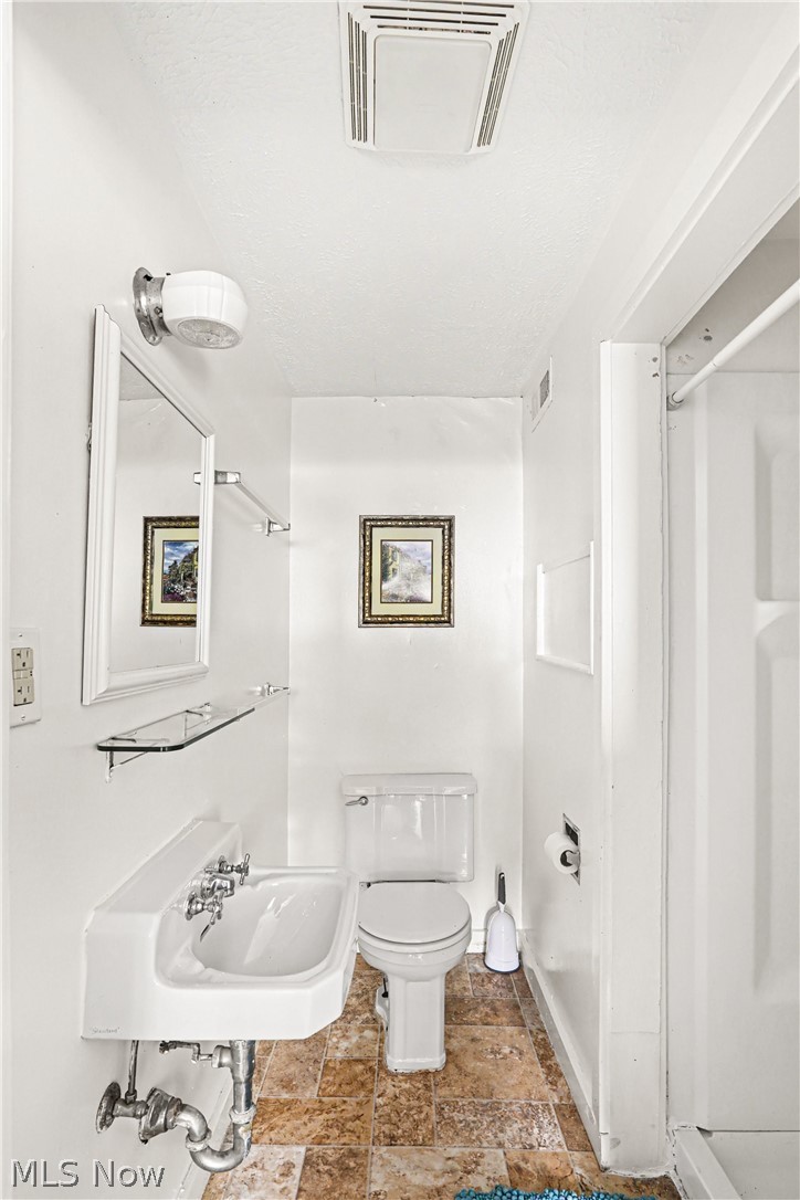 298 Park Avenue Property Photo 9