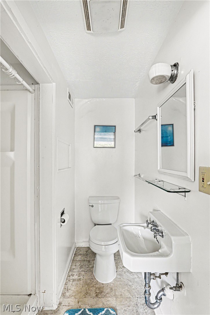 298 Park Avenue Property Photo 10