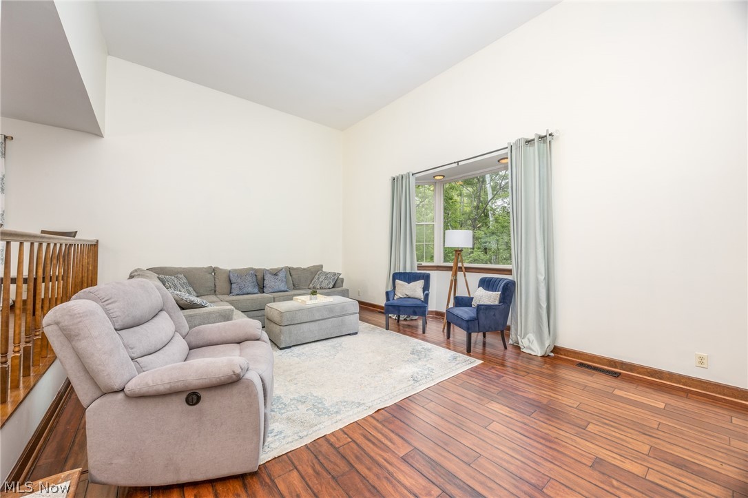 140 Sylvan Way Property Photo 8