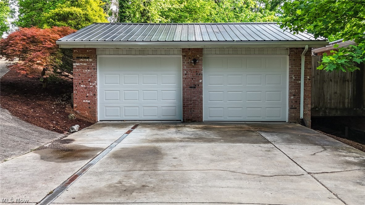 140 Sylvan Way Property Photo 49